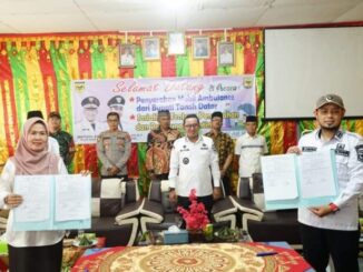 Serah terima 1 unit mobil ambulance untuk Nagari Kumango Kecamatan Sungai Tarab.