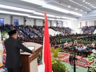 Acara wisuda UIN Muhammad Yunus Batusangkar.