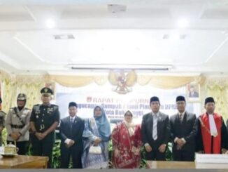 Pelantikan Syaiful Efendi Jadi Ketua DPRD Bukittinggi yang definitif.