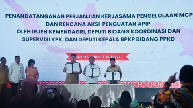 (Pj) Bupati Batu Bara Heri Wahyudi Marpaung, S. STP, M.AP menghadiri Rapat Koordinasi Nasional (Rakornas) penguatan komitmen Pengawasan Penyelenggaraan Pemerintahan Daerah dalam pemberantasan korupsi.