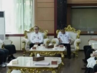 Pjs Wako Hani Syopiar Rustam minta perkuat komitmen SKPD Kota Bukittinggi.