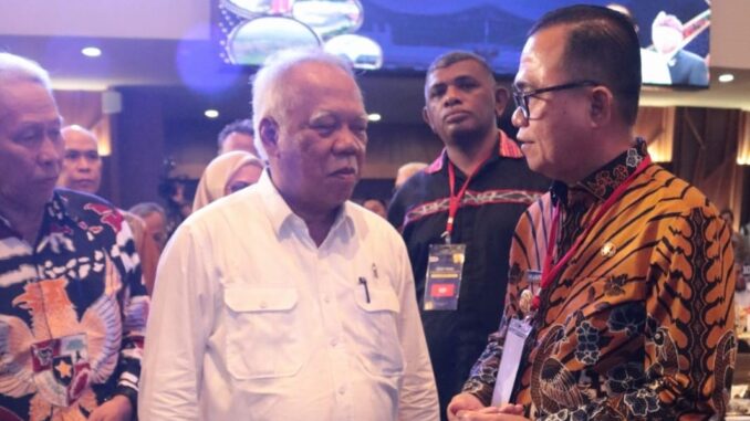 Kementrian PUPR mengalihkan pengelolaan Jalan Sudirman kepada Pemko Bukittinggi.