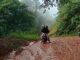 Jalan Rimbo Langkuik tertimbun longsor.