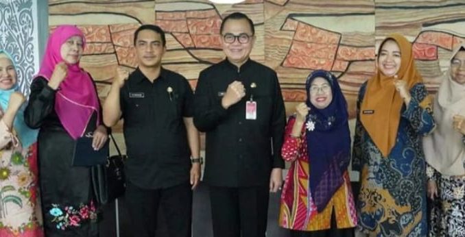 Ketua dan pengurus IGI Audiensi dengan Pjs Wako,500 guru penulis se Indonesia akan melakukan pertemuan di Kota Wisata Bukittinggi.