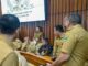 Pemkab Tanah Datar saat menyerahkan dana hibah Puluhan Milyar kepada KPU, Bawaslu, Polres Tanah Datar, Polres Padang Panjang dan Kodim 0307 untuk Pilkada Tahun 2024.