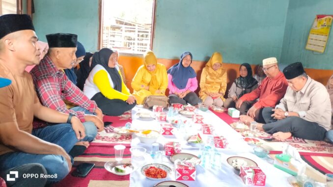 Warga Kelurahan Kotopanjang Padang sepakat memenangkan Calon kuat Walikota dan Wakil Wako Payakumbuh Y.B.Dt. Parmato Alam - Ahmad Ridha.
