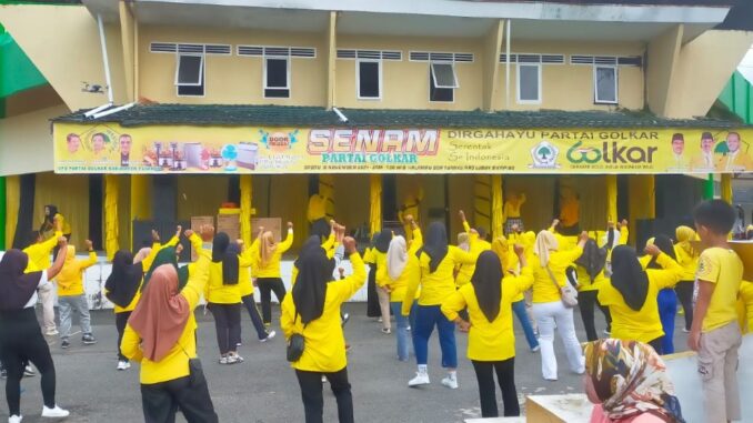 Dua Srikandi Fraksi Golkar Pasaman menghadiri HUT Partai Golkar ke 60.