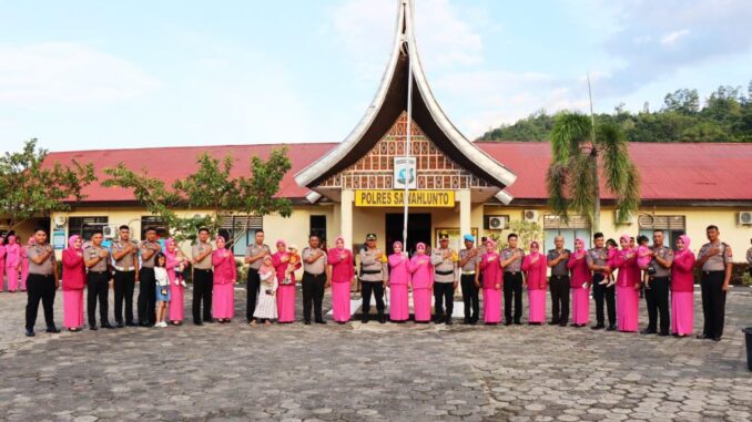 Foto bersama Kapolres Sawahlunto AKBP Purwanto Hari Subekti, S.Sos.