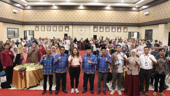 Pemko Payakumbuh menyelenggarakan pelatihan Digital Entrepreneurship Academy (DEA) bagi calon wirausaha dan pelaku Usaha Mikro, Kecil, dan Menengah (UMKM).