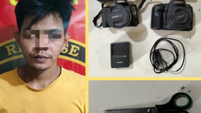 Terduga pelaku, N (24) dan barang bukti.
