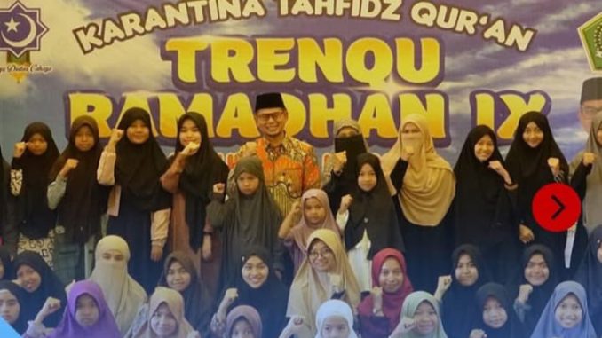 Wawako Bukittinggi, Ibnu Asis, membuka Trenqu Ramadhan XI.