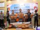 Polres Tanah Datar berhasil menangkap 3 pelaku penyalahgunaan narkoba jenis ganja seberat lebih kurang lebih 13kg.