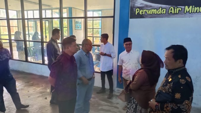 Komisi B DPRD Kota Payakumbuh mengusulkan penambahan personel penjaga sumber air dan melakukan Peningkatan SDM Perumda Air Minum Tirta Sago.