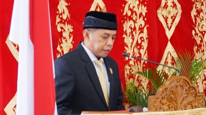 Ketua DPRD Kota Payakumbuh Wirman Putra mengikuti siaran langsung pidato Presiden RI Prabowo Subianto dalam Sidang Tahunan MPR RI.