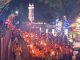 Ribuan peserta membawa obor dalam Pawai Taptu HUT RI ke-80 di Kota Bukittinggi.