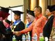Elzadaswarman memberikan sambutan pada Wisuda ke-18 Sekolah Tinggi Teknologi (STT) Payakumbuh