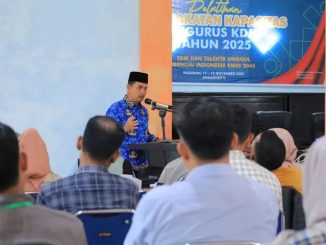 Wabup Parulian saat membuka Pelatihan Pengurus Koperasi Merah Putih di Lubuk Sikaping.